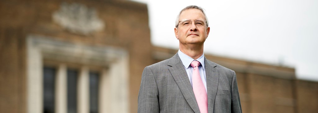 Picture by Edward Moss All rights reserved. Prof.of Neurosurgery Colin Watts